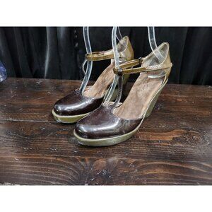 EUC Kenneth Cole Knotting Hill Patent Leather Mary Jane Platform Heels /Sz. 5.5M